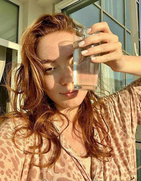 stacy therapy hot actress photo