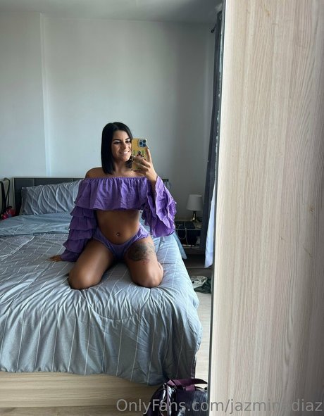 jazminediaz naked model photos