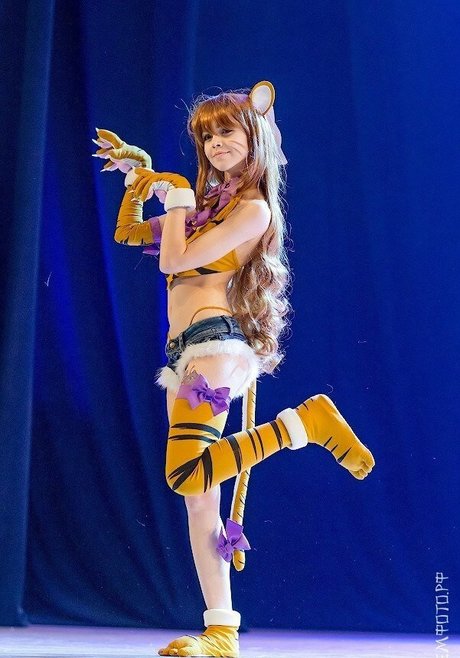 arab blowjob onlyfans art nude image