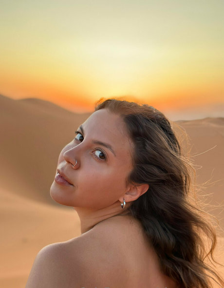 alonesuarez exclusive star image