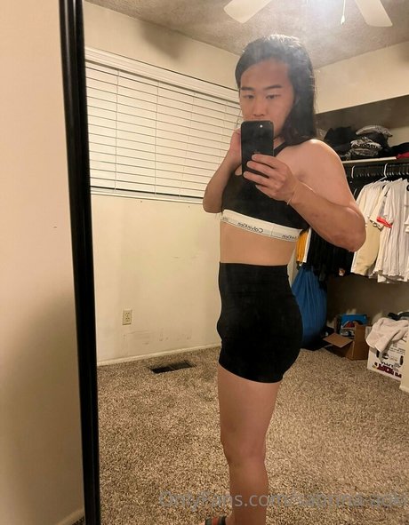 sabrina aoki model free photo