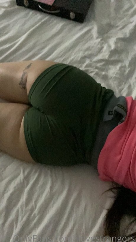 ilovestrangers exclusive actress gallery