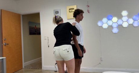 Mondragon Chiropractic pretty actress pic