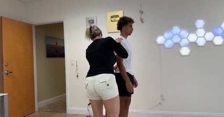 Mondragon Chiropractic nudes star pics