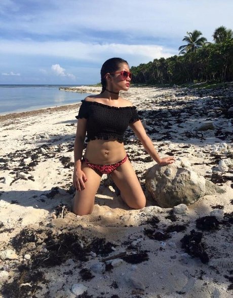 Red Velvet Doll pretty star photos