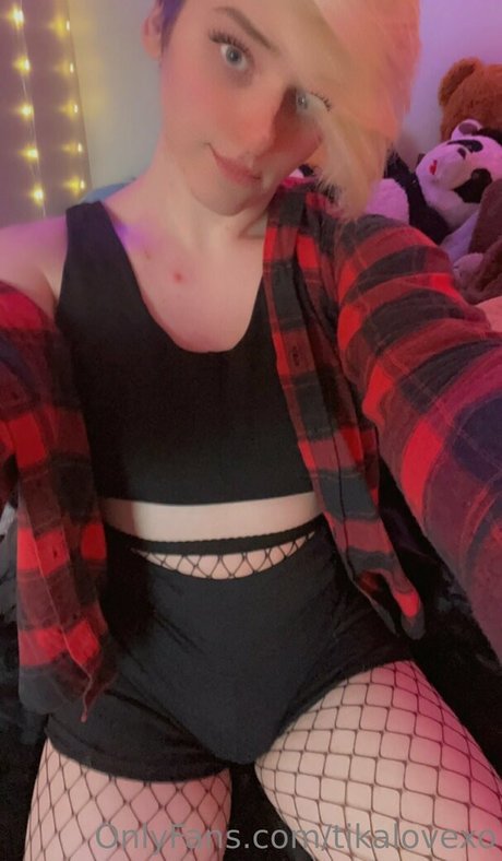 tikalovexo hot pornstar photo