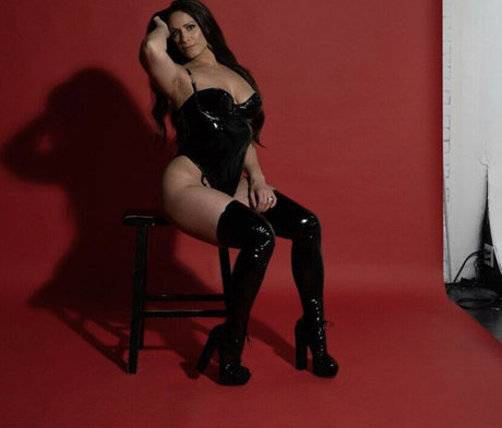 arab onlyfans hot pics