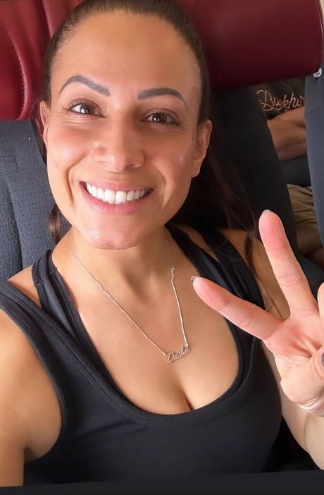 AEW Dasha Kuret art star photos