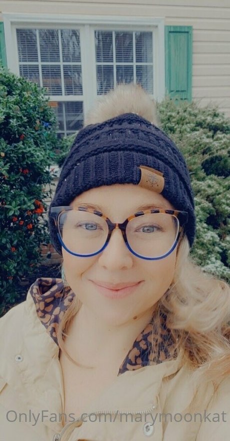 fit blonde onlyfans sex pic