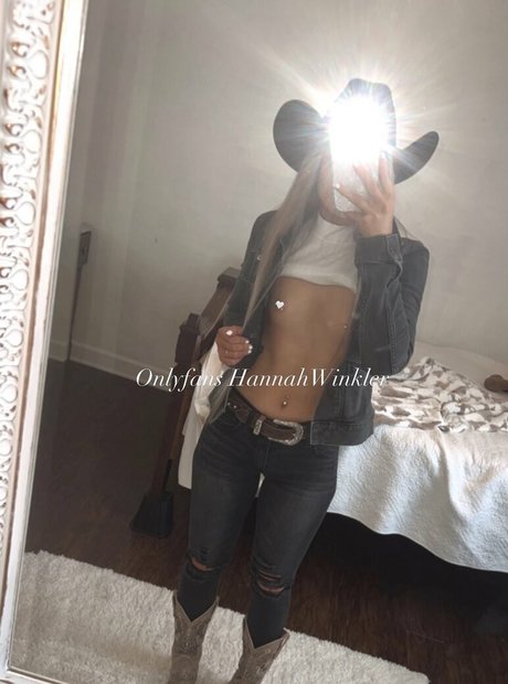 hannahwinkler free star pic