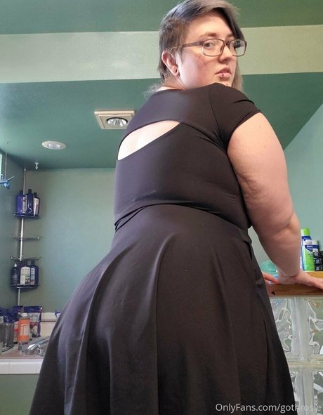 gothrosie pornstar nudes archive