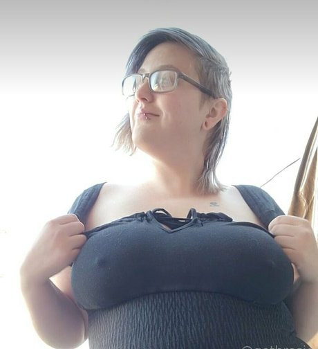 gothrosie model exclusive picture