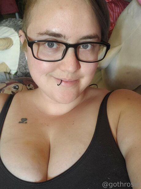 gothrosie pornstar nice galleries
