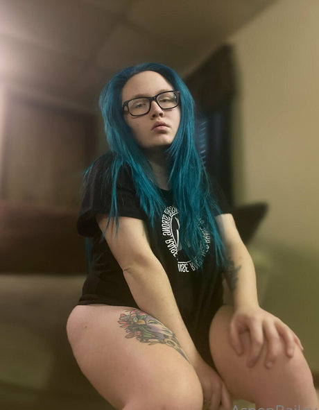 curvy kitty onlyfans hot naked archive