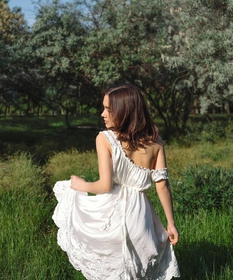 redhead skinny onlyfans hot picture