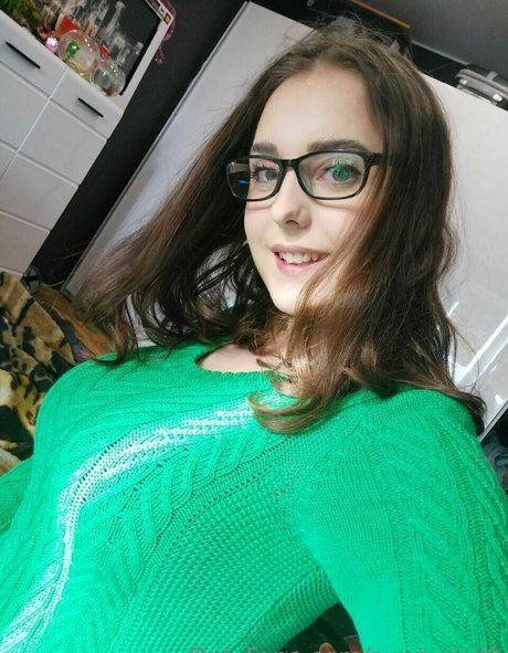 sunnygirl0 model free picture