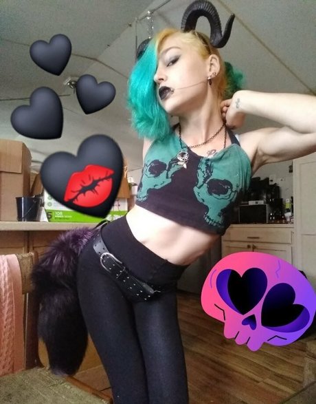 pyxxii free actress photo