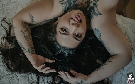 Satturne pornstar top photos