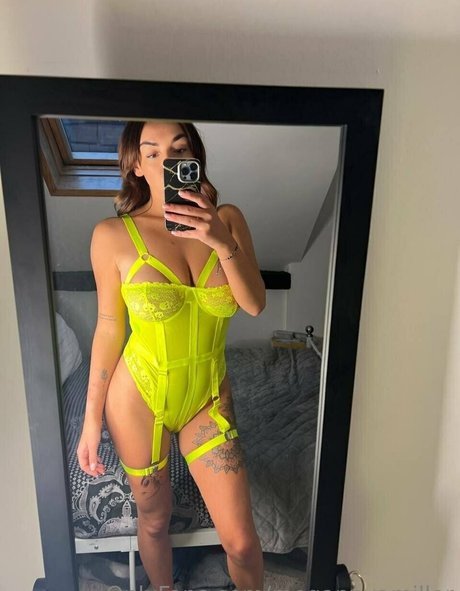 meganavamiller star naked image