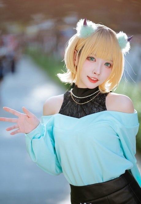 sakuracyan_ nude actress photos