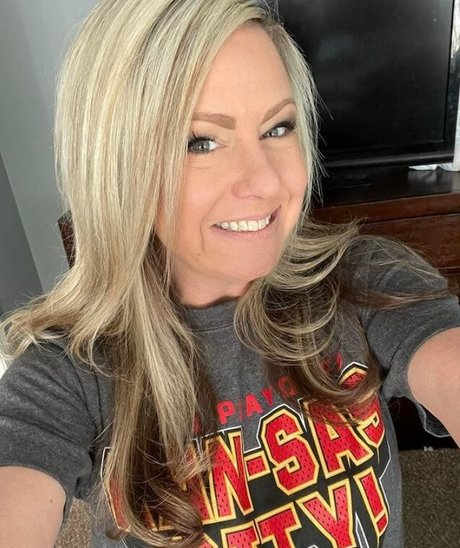 Melissa Fish model perfect img