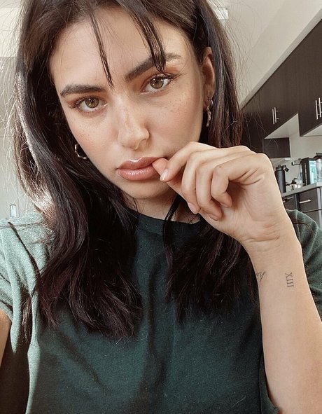 hairy teen pussy onlyfans hot sexy images