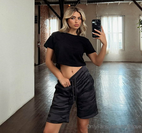 tashlove star high quality galleries