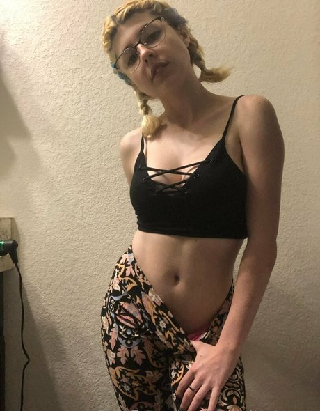 leaveittotegan perfect model pic