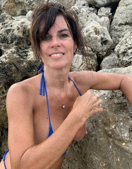 nude girls onlyfans hot naked photo