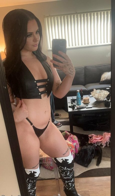 themarianacross model high quality archive