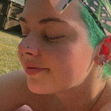 themarianacross pretty star archive