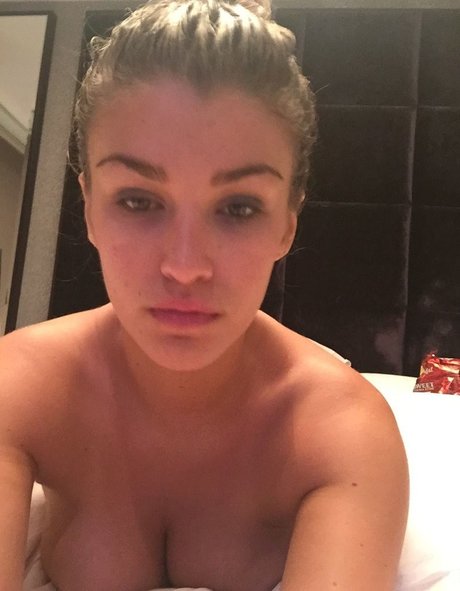 Amy Willerton model beautiful image