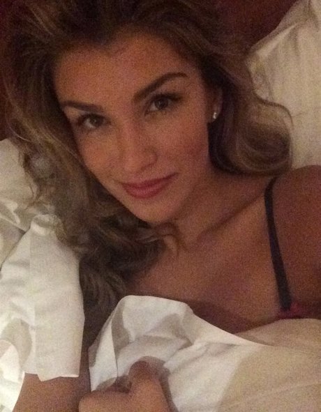 Amy Willerton Quick photo