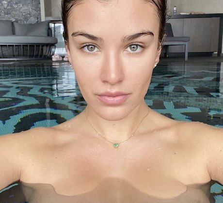 Amy Willerton star best picture