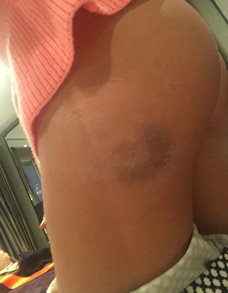 Amy Willerton adult model image