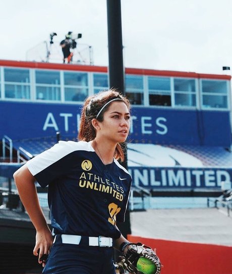 Kama Dung pornstar nude img