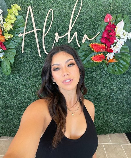 Kama Dung pornstar adult picture