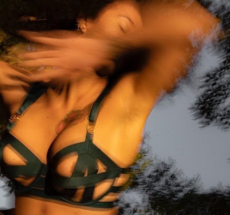 mature solo onlyfans free sexy images