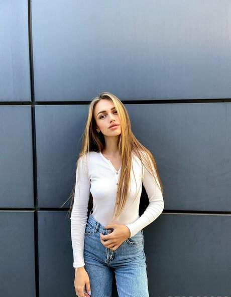 precious mia sexy star img