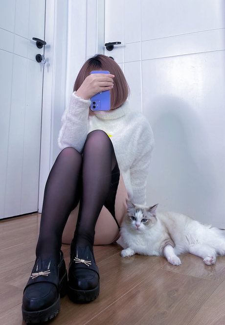 Banbanko nude actress archive