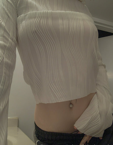 winni3thebunnie high quality model img