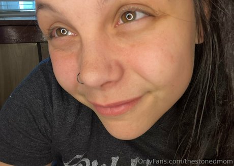 thestonedmom pornographic model pics