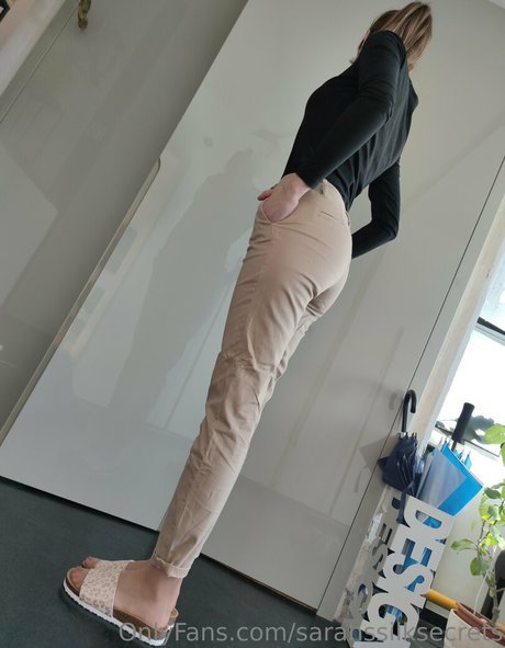 sarahssilksecrets pornstar erotic images