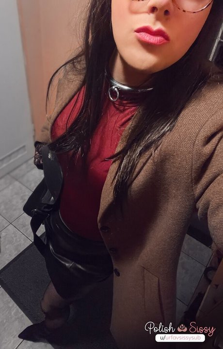 SaraSubmissive hot pornstar pic