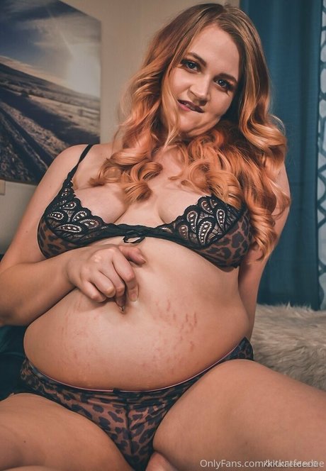 kinkycurvykat model nudes gallery