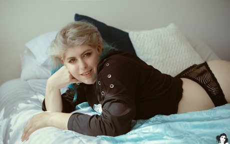 Diablus art model photos