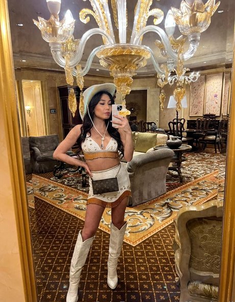 boobs selfie onlyfans art nude gallery