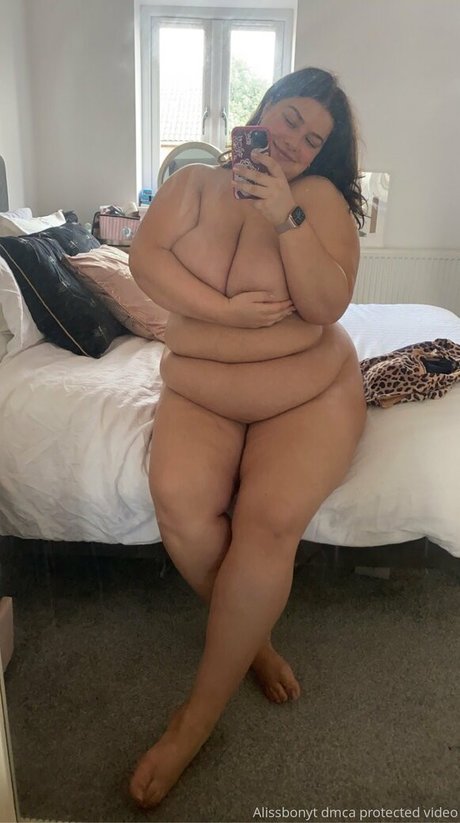 alissbonyt best star photo