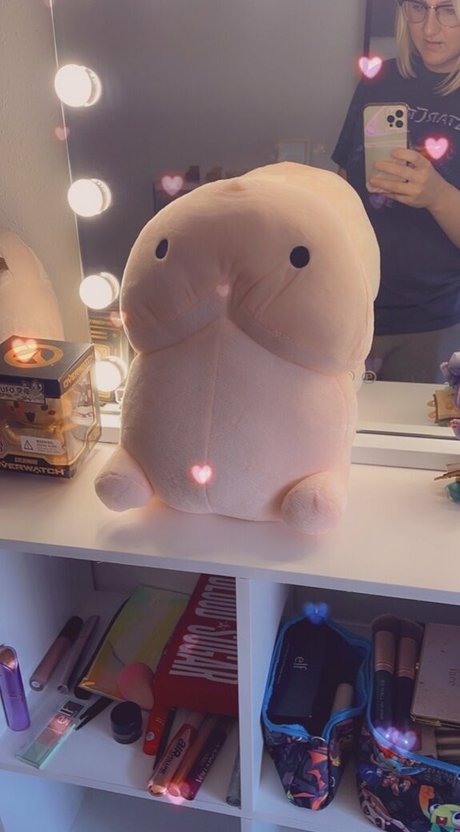 freesoda grl erotic model archive