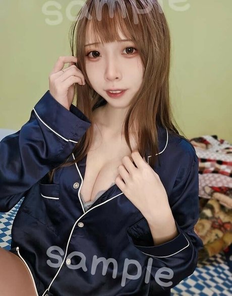 Kameka590892 star naked photos